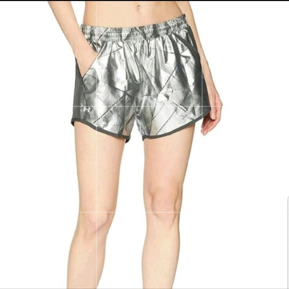 NWT Under Armour Women's Fly By Metallic Gray Athletic Shorts XL